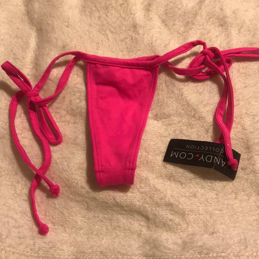 Thong bikini bottom